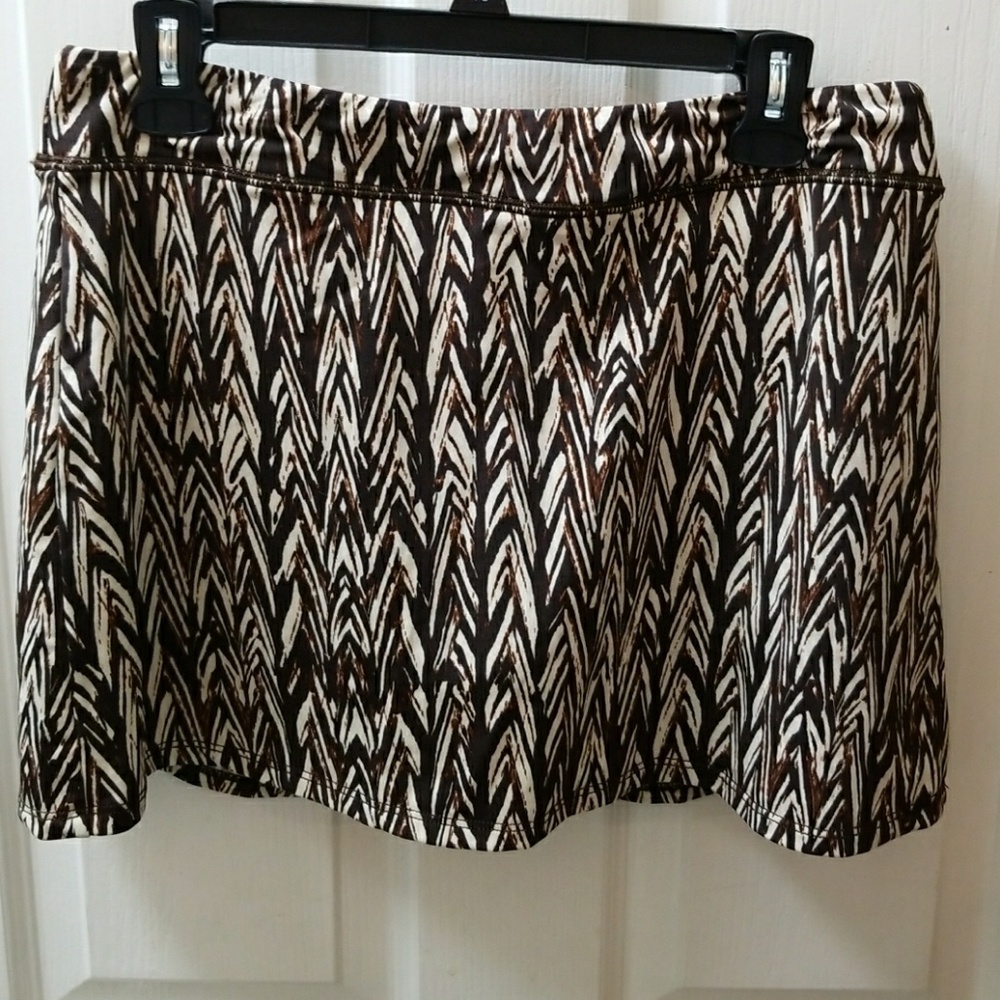 Flirty Brown and cream skort, like new